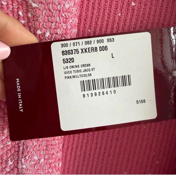 Gucci Pink Button-Front Cardigan NWT with Gucci hanger and Gucci garment bag - Picture 7 of 10